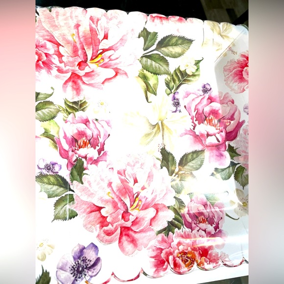 CR Gibson 8-piece paper dinner plates Pink Peony, wrapped brand new - Picture 2 of 5